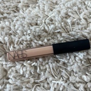 NARS creamy concealer - Light 2.5 Creme Brûlée / partially used